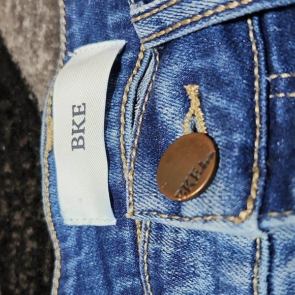 BKE BILLIE EMBROIDERED HIGH-WAISTED RAW-EDGE DENIM JEAN SHORTS 26 - Picture 10 of 13